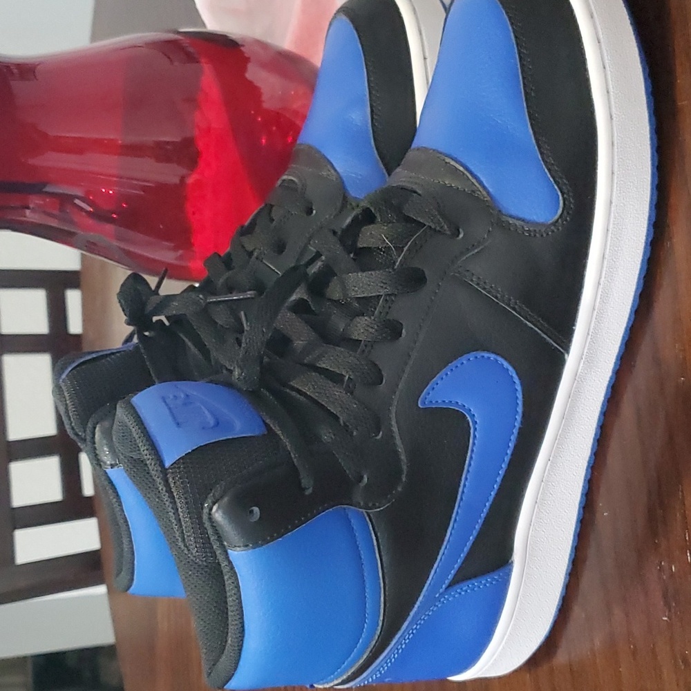 COPY - Selling Nike Sneakers black and Blue 10 men